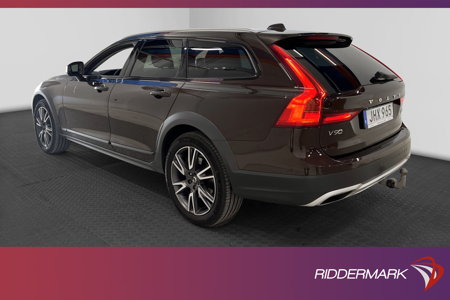 Volvo V90 Cross Country D5 AWD Inscription Pro VOC HuD 235hk