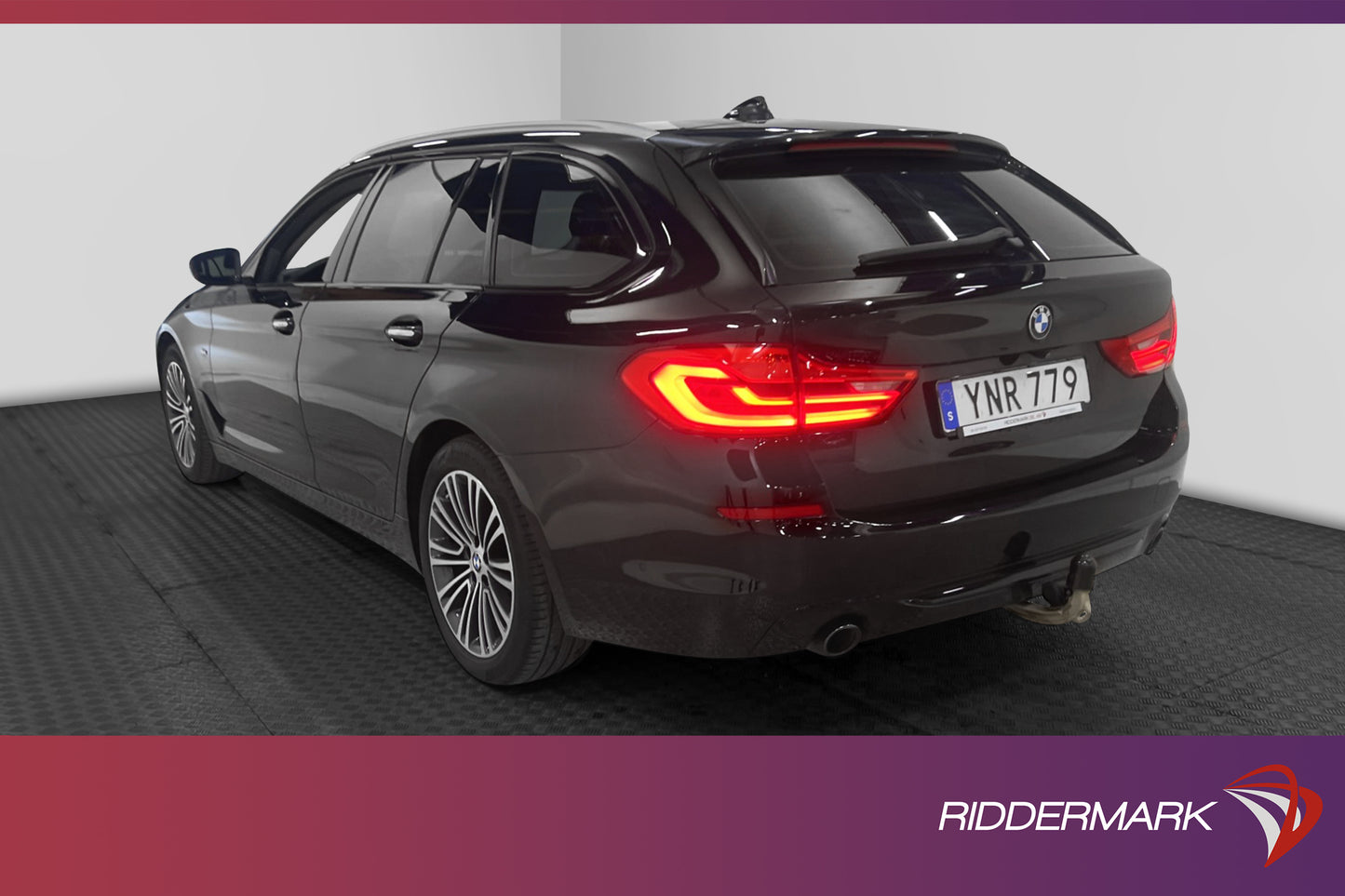 BMW 520d Touring 190hk Sport line Navigation Kamera Dragkrok