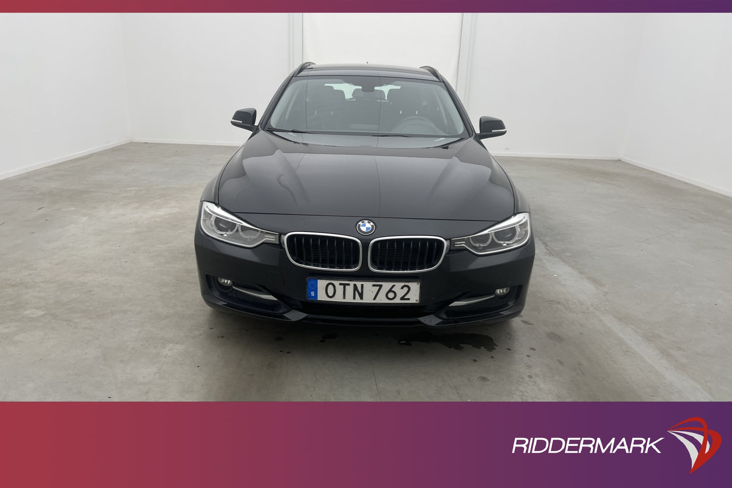 BMW 320 d Touring 184hk Sport line Sensorer Drag Välservad