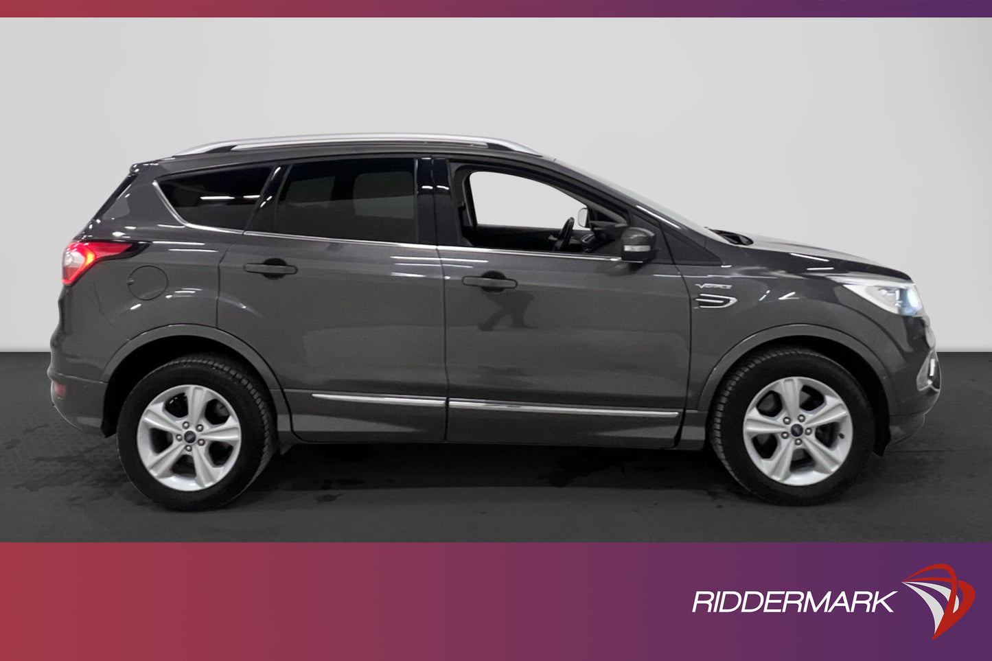 Ford Kuga 2.0 TDCi 180hk AWD VIGNALE Sony B-Kamera Navi