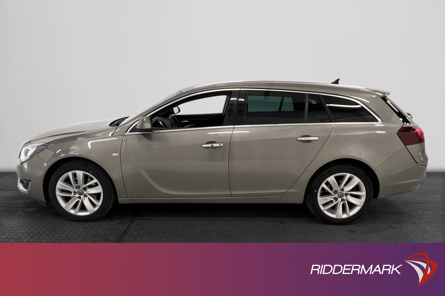 Opel Insignia 2.0 CDTI 170hk 4x4 D-Värm B-Kamera Ny Kamrem