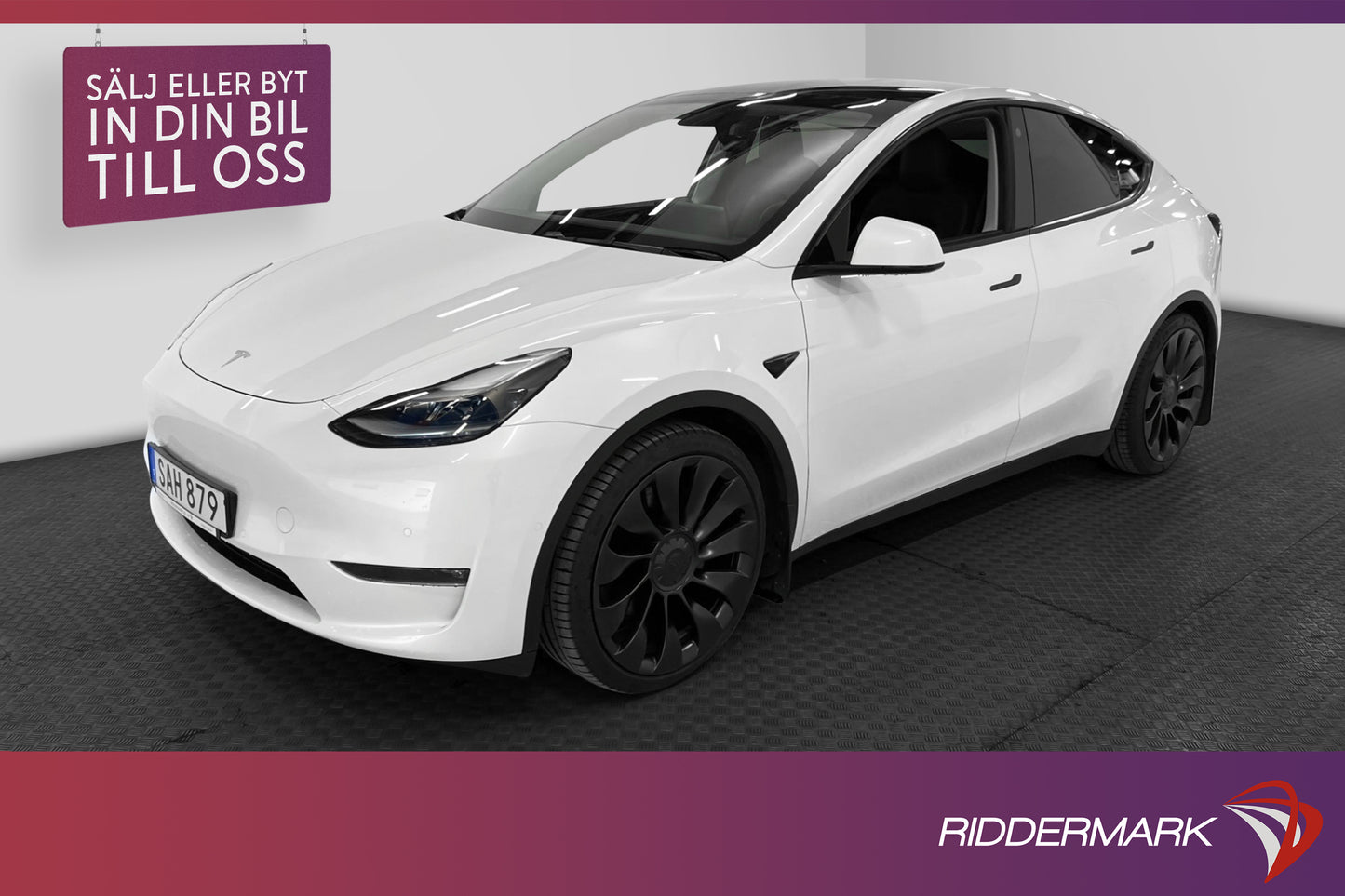 Tesla Model Y Performance AWD 450hk Svensksåld FSD