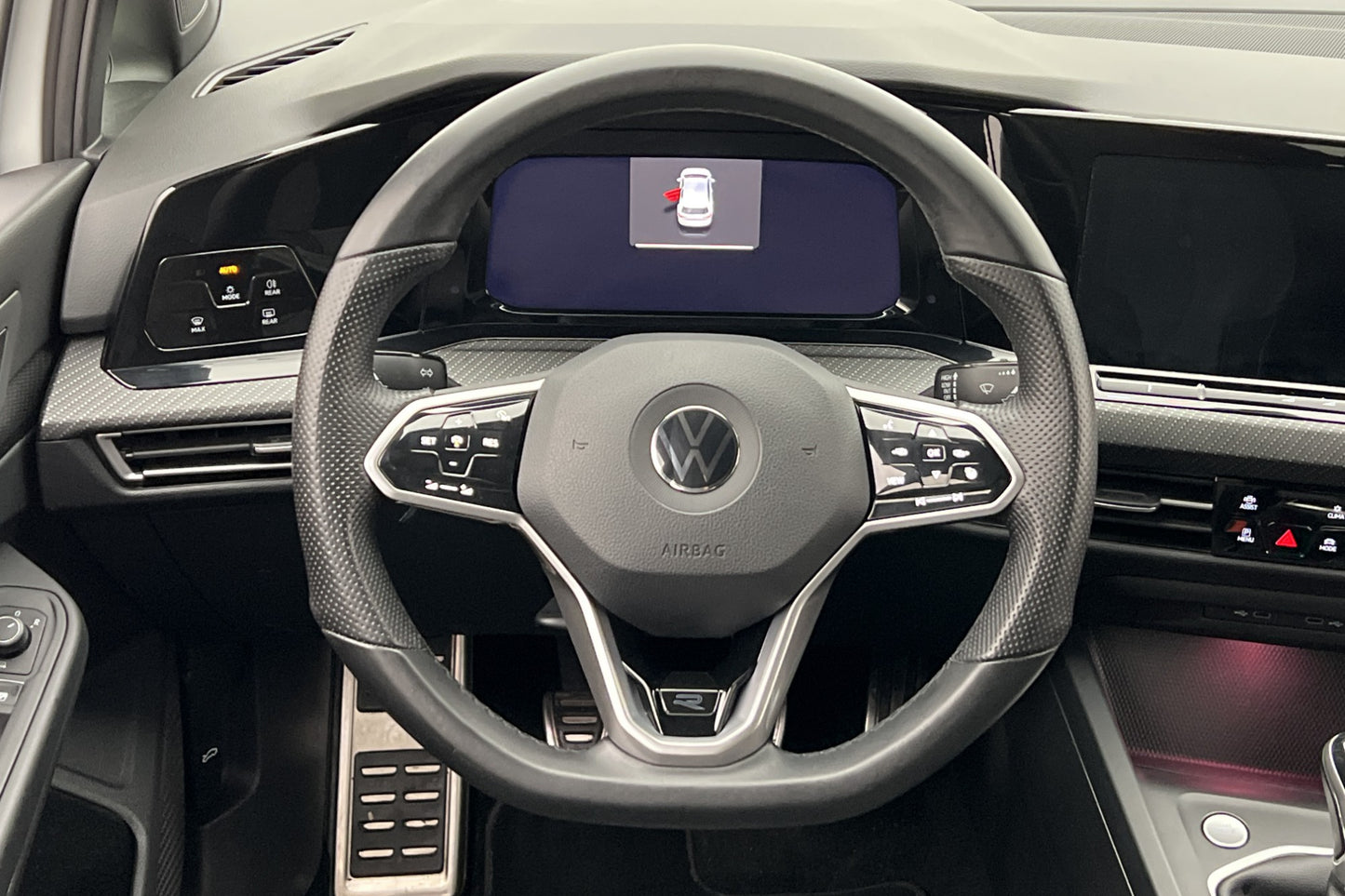 Volkswagen Golf 1.5 TSI 150hk R-Line Cockpit Kamera Rattvärm