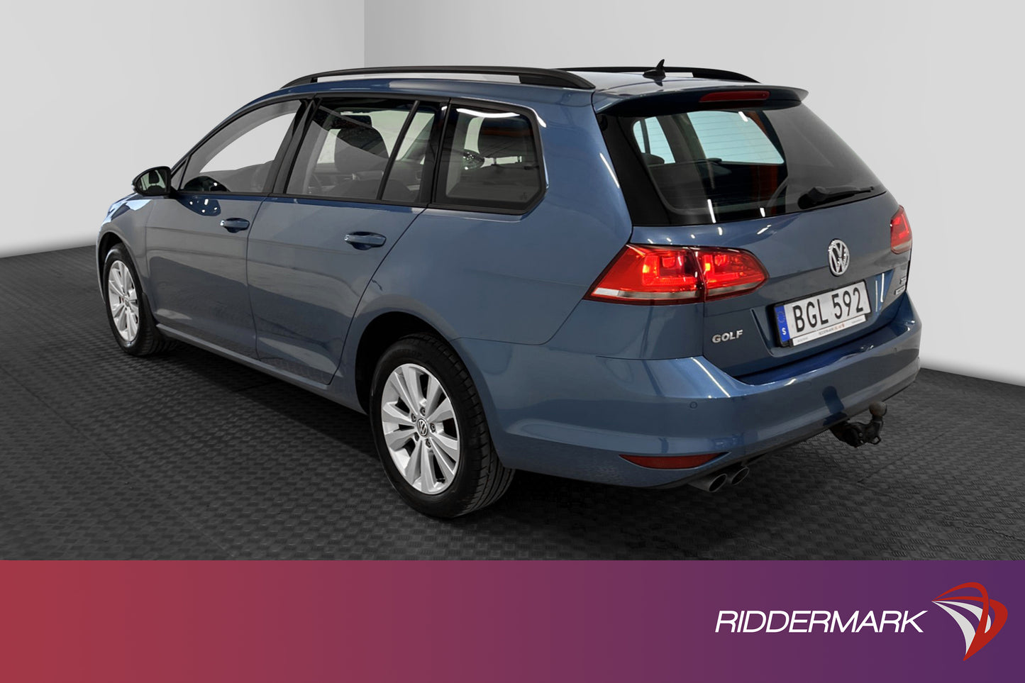 Volkswagen Golf 1.6 TDI 4Motion D-Värmare B-Kamera Massage