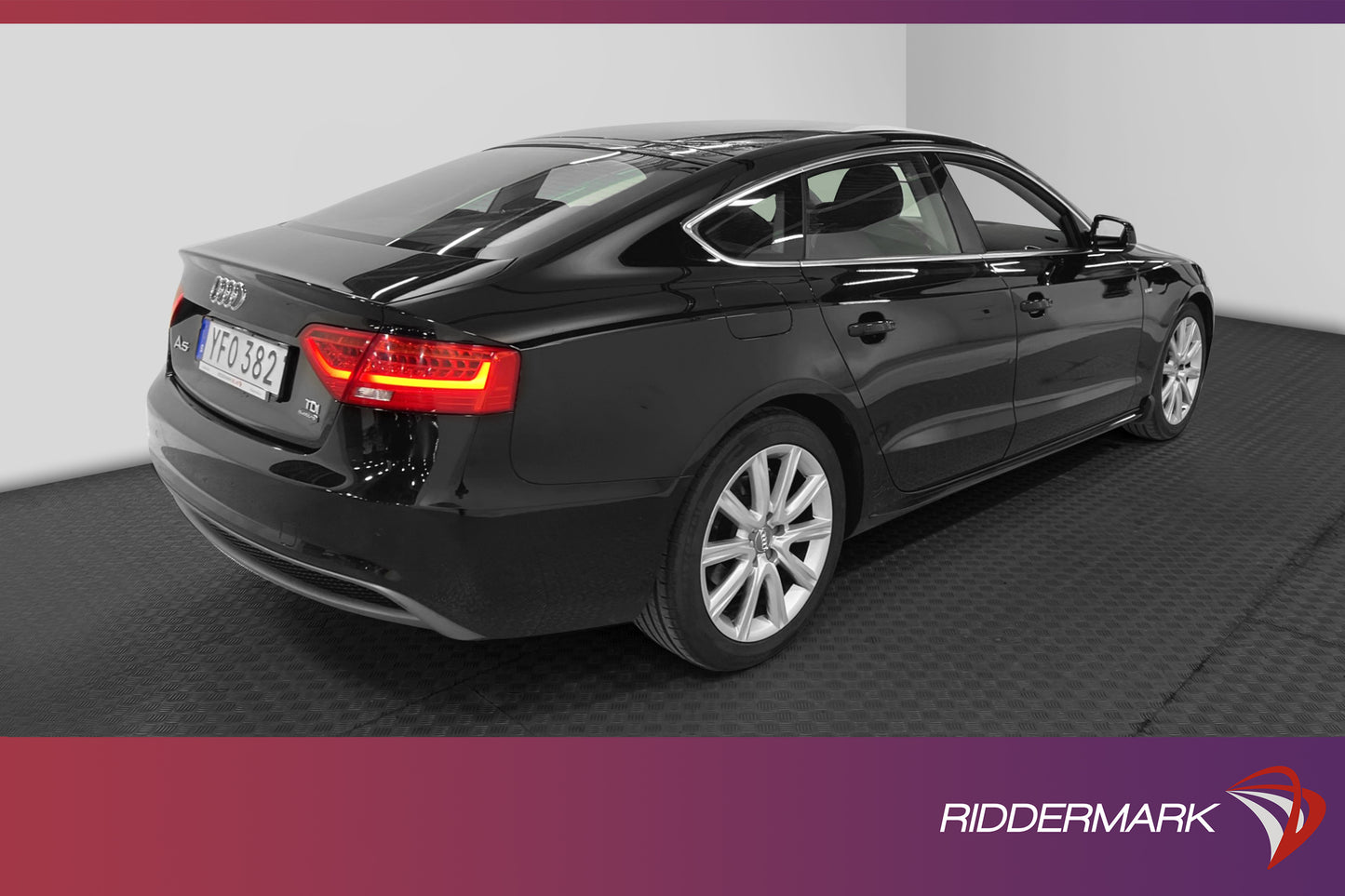 Audi A5 TDI 190hk Quattro S Line Automat Sportsäten