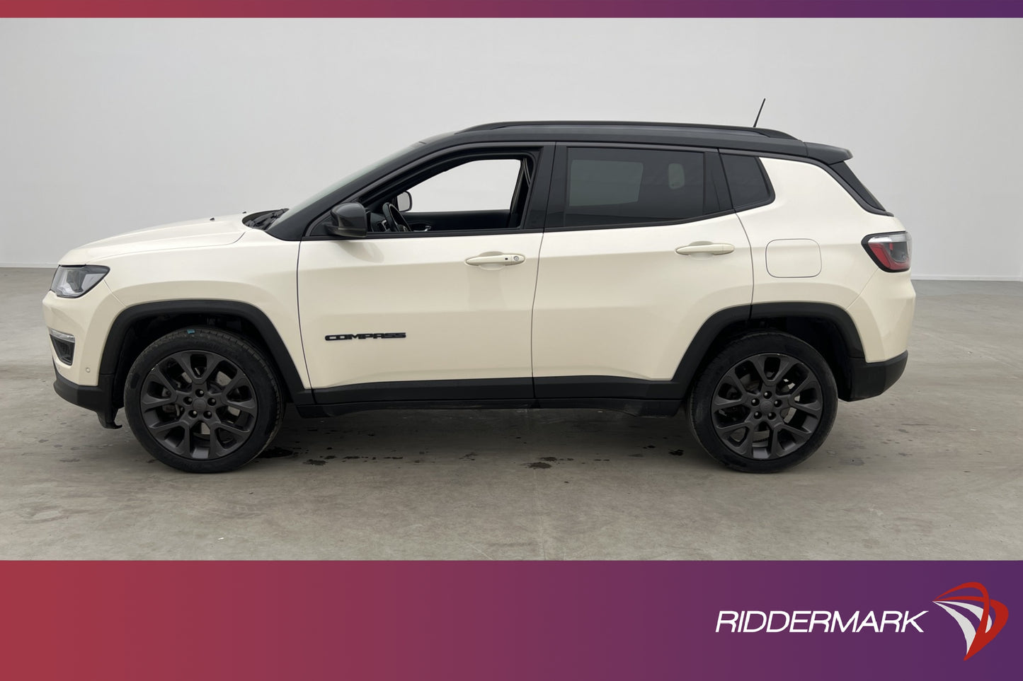 Jeep Compass 4xe 240hk Kamera Rattvärm Skinn Navi MOMS