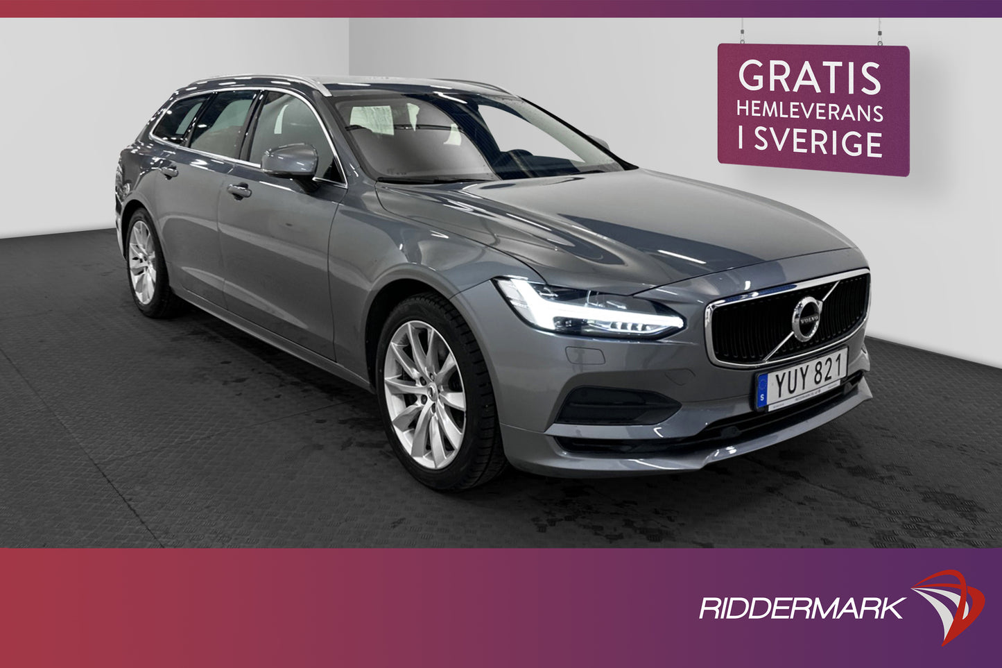 Volvo V90 T4 Momentum VOC Drag P-värme PDC Nyservad 190hk