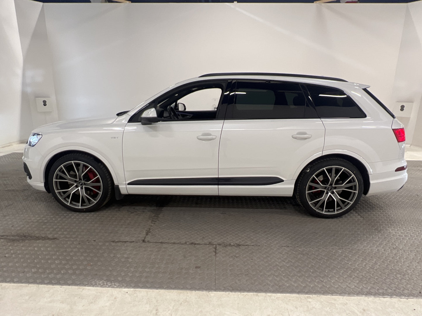 Audi SQ7 4.0 TDI Quattro 435hk Cockpit 7-Sits B&O D-värmare