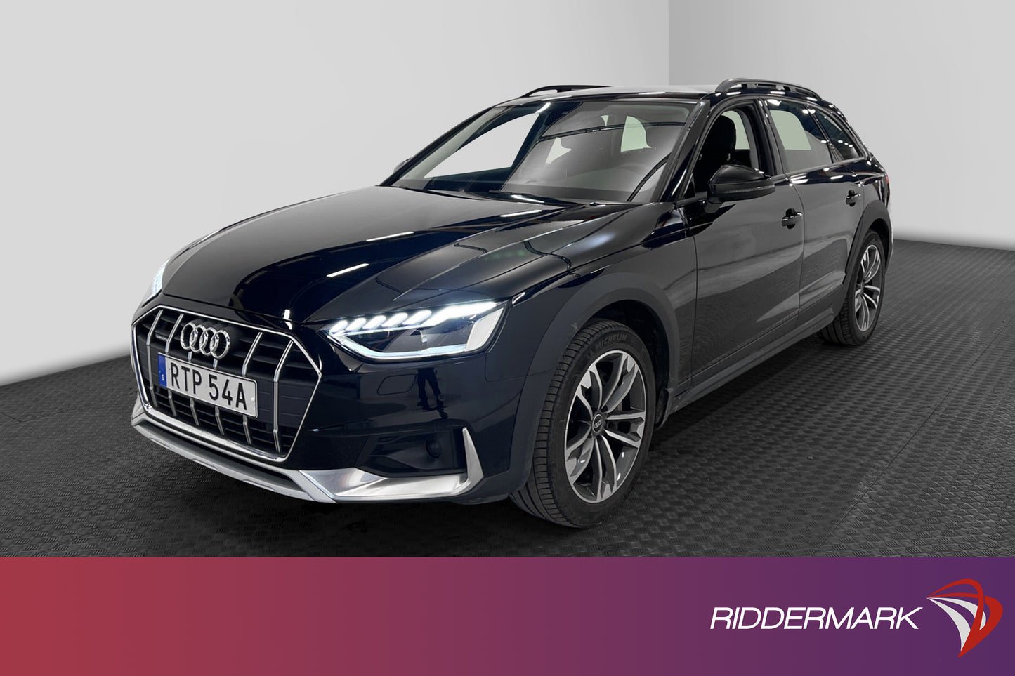 Audi A4 allroad Q 40 TDI 204hk D-värm Kamera P-sensor Drag