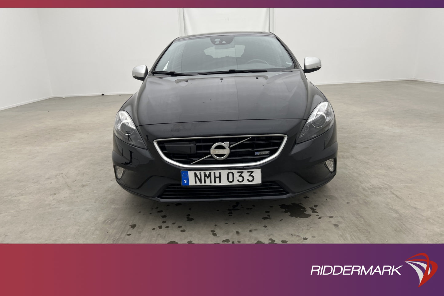 Volvo V40 T5 254hk R-Design VOC P-Värm Navi Skinn