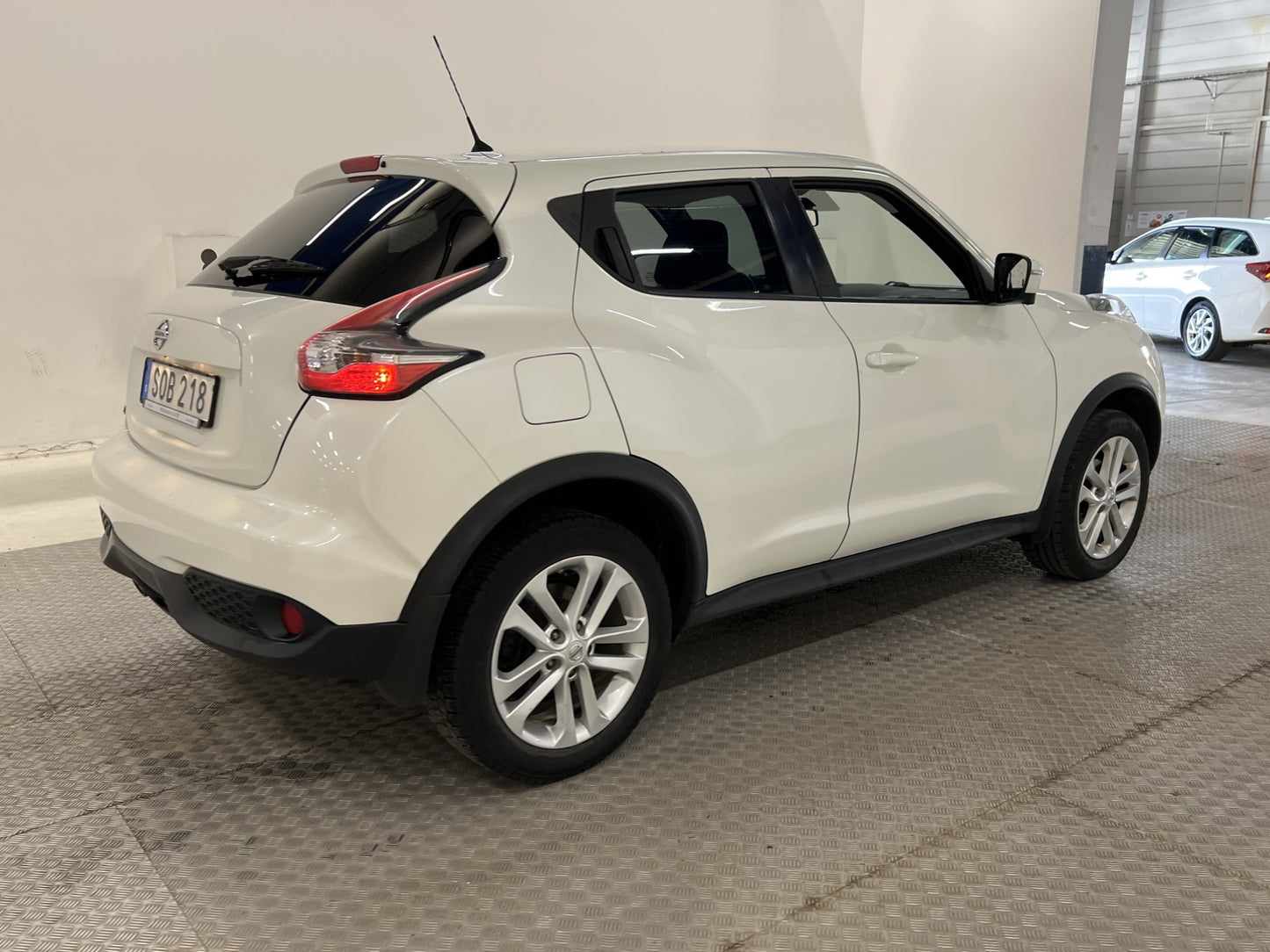 Nissan Juke 1.6 XTRONIC 117hk 360° Navi Välservad 0,63l/mil