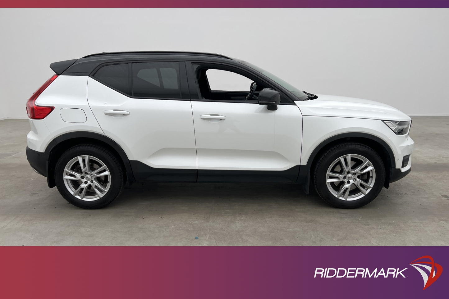 Volvo XC40 T5 AWD R-Design VOC Pano H/K 360° Navi BLIS Drag