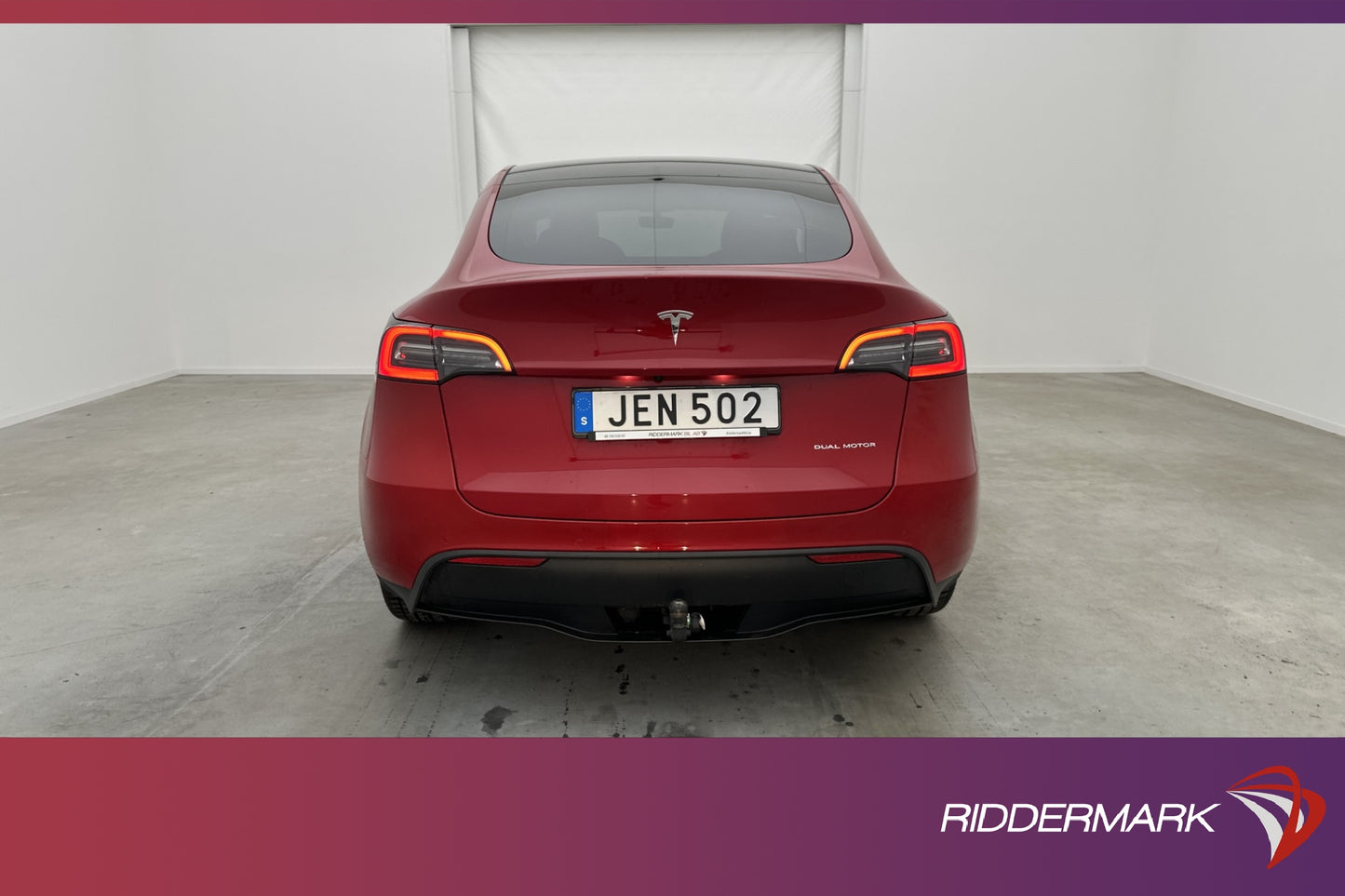 Tesla Model Y Long Range AWD Svensksåld Drag AP MOMS