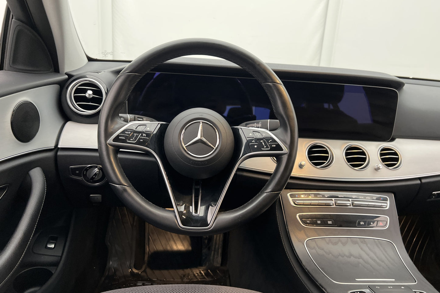 Mercedes-Benz E 220 d T Avantgarde Wide Kamera Navi MOMS