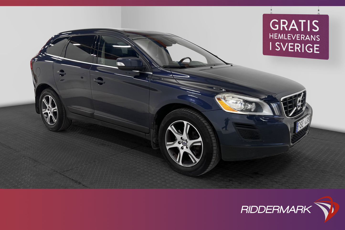 Volvo XC60 D4 AWD 163hk Momentum VOC Värmare Navi Skinn Dra