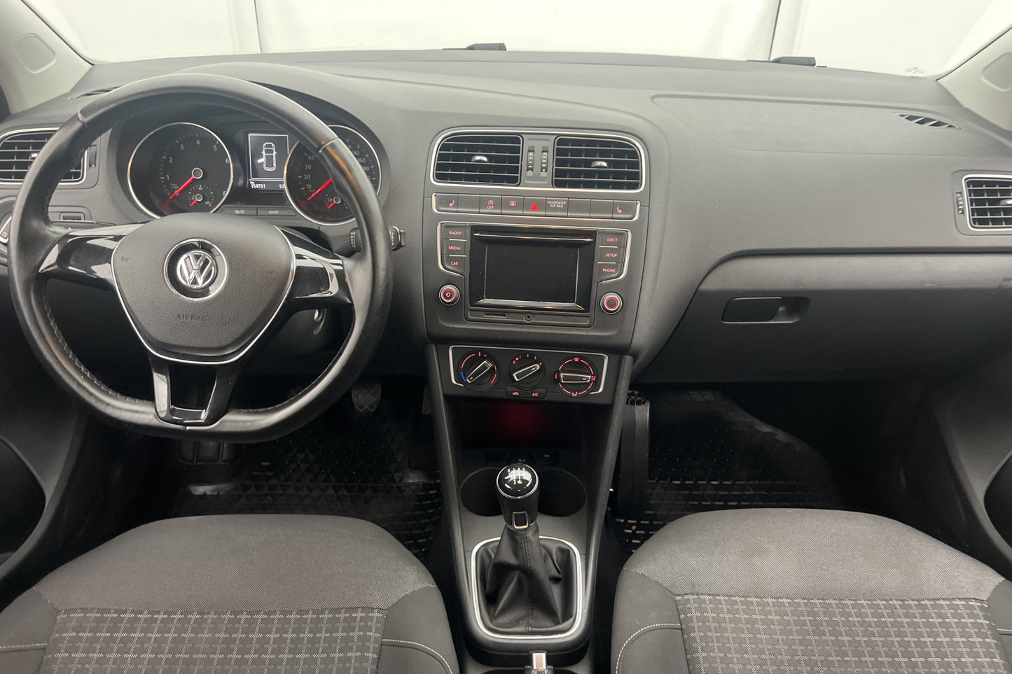 Volkswagen Polo 1.2 TSI 90hk Värmare Bluetooth Låg-Årsskatt