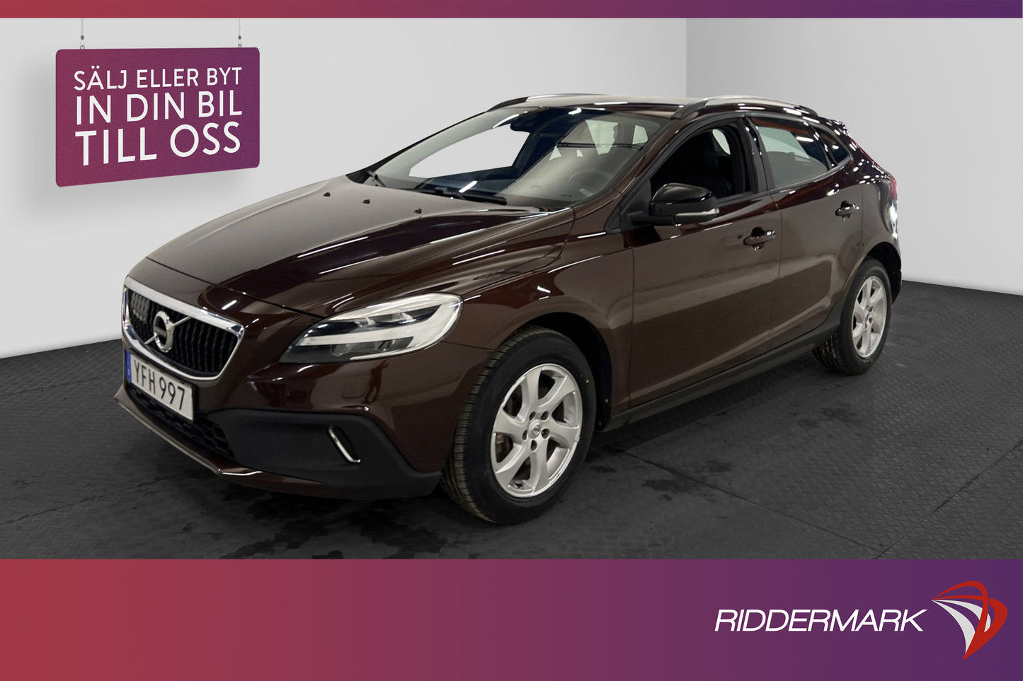 Volvo V40 Cross Country D3 Momentum VOC Navi B-kamera 150hk