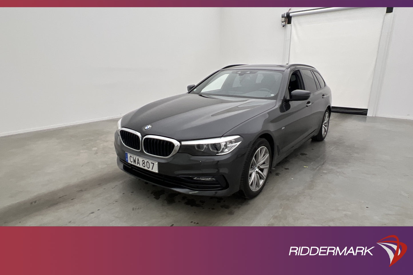 BMW 520 d xDrive Touring Sport line HiFi Navi Drag En-Bruk