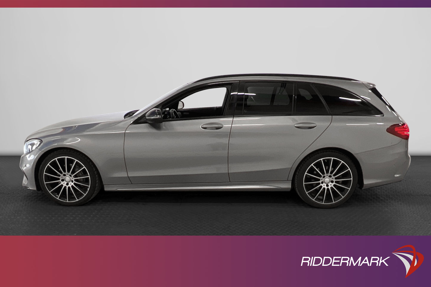 Mercedes-Benz C 220 T 170hk AMG Burmester Pano Drag En-bruk