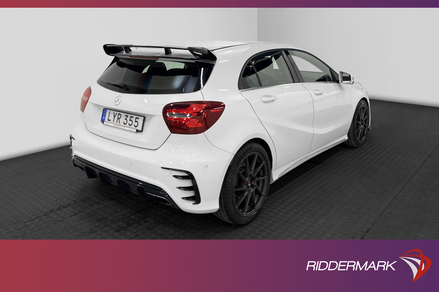 Mercedes-Benz AMG A 45 4M 381hk Pano Navi Backkamera