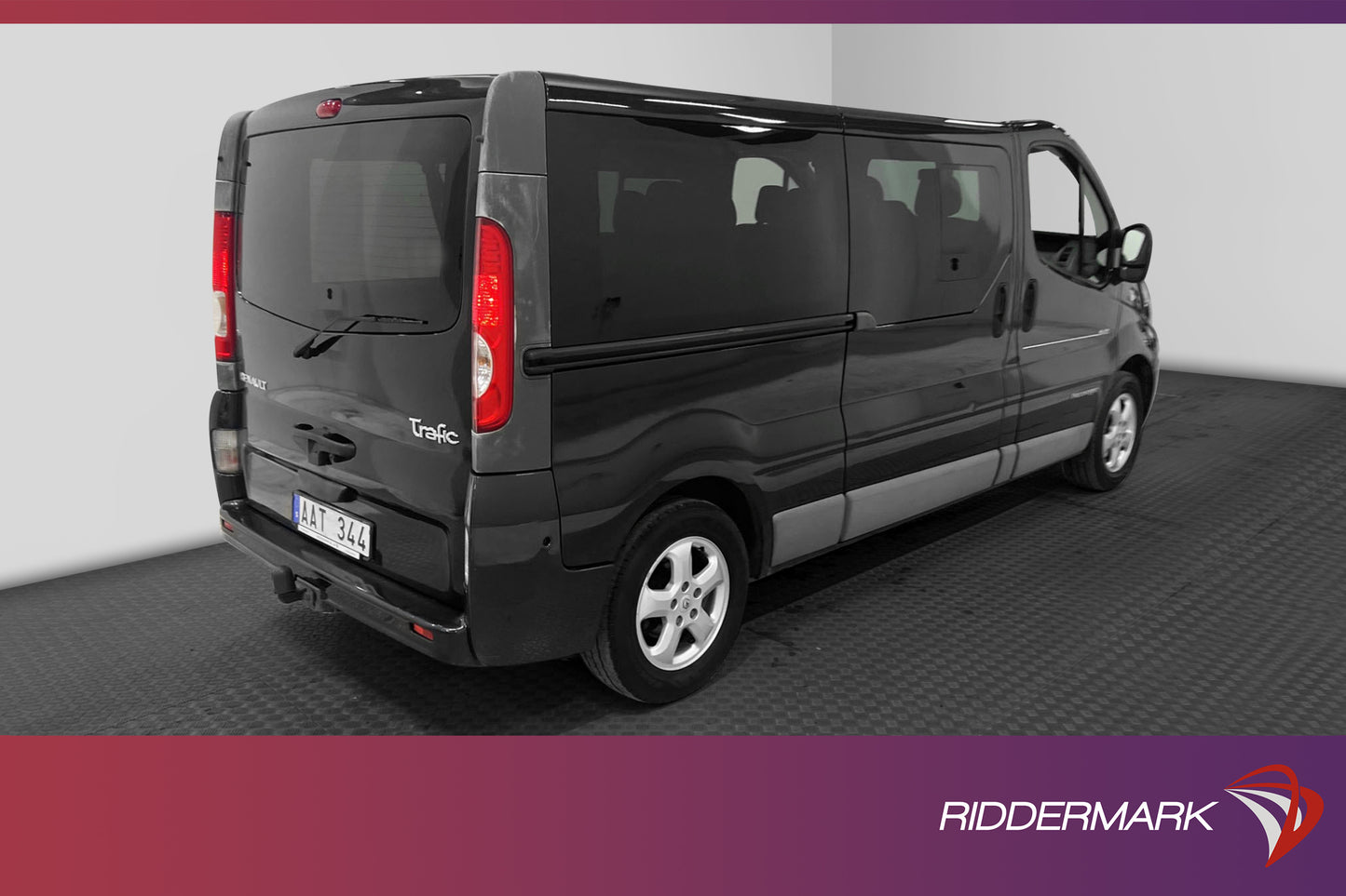 Renault Trafic Kombi Black Edt Lång 2.0dCi Dragkrok 9-Sits