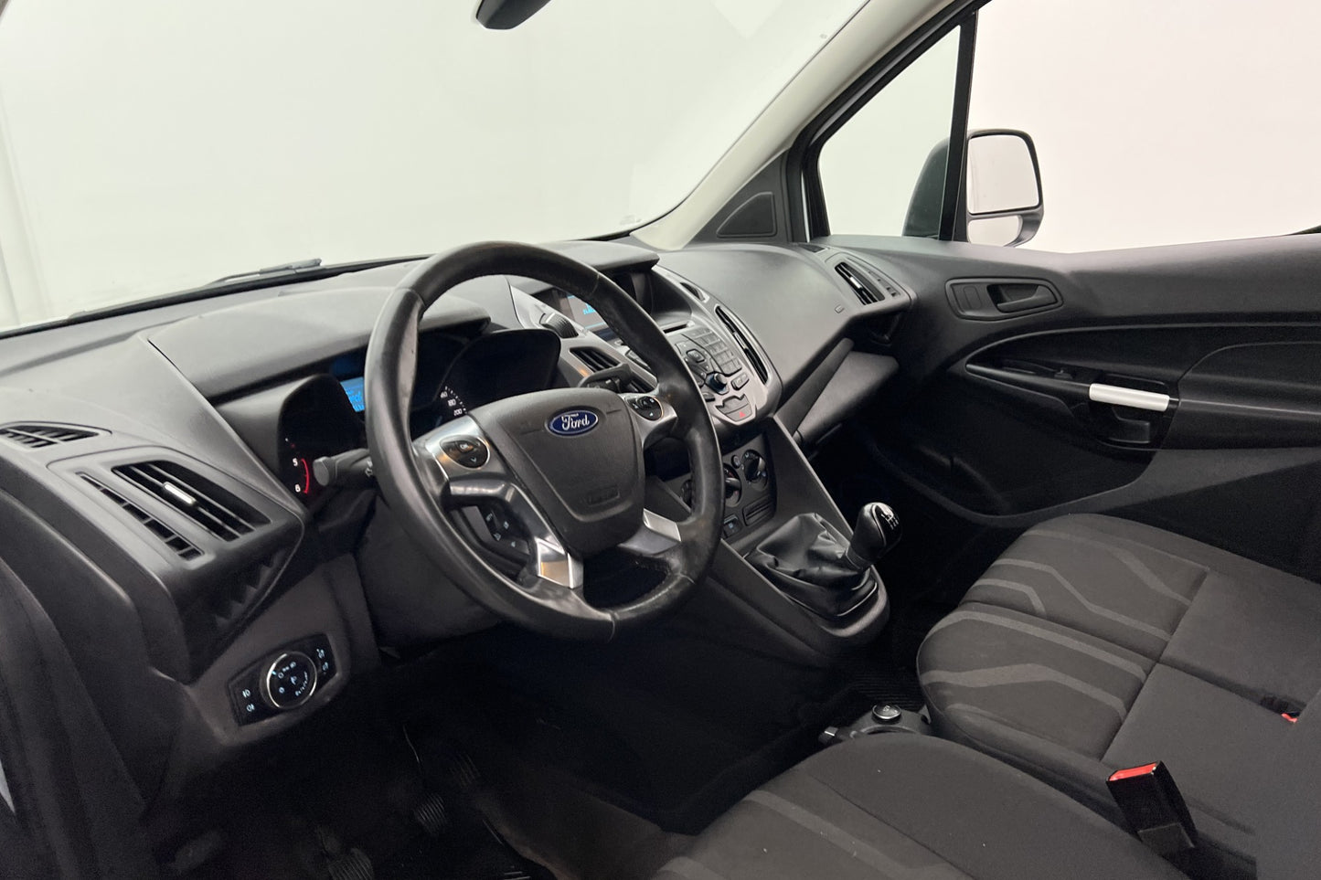 Ford Transit Connect 1.6 Värmare Dragkrok B-Kamera 0.48L/Mil