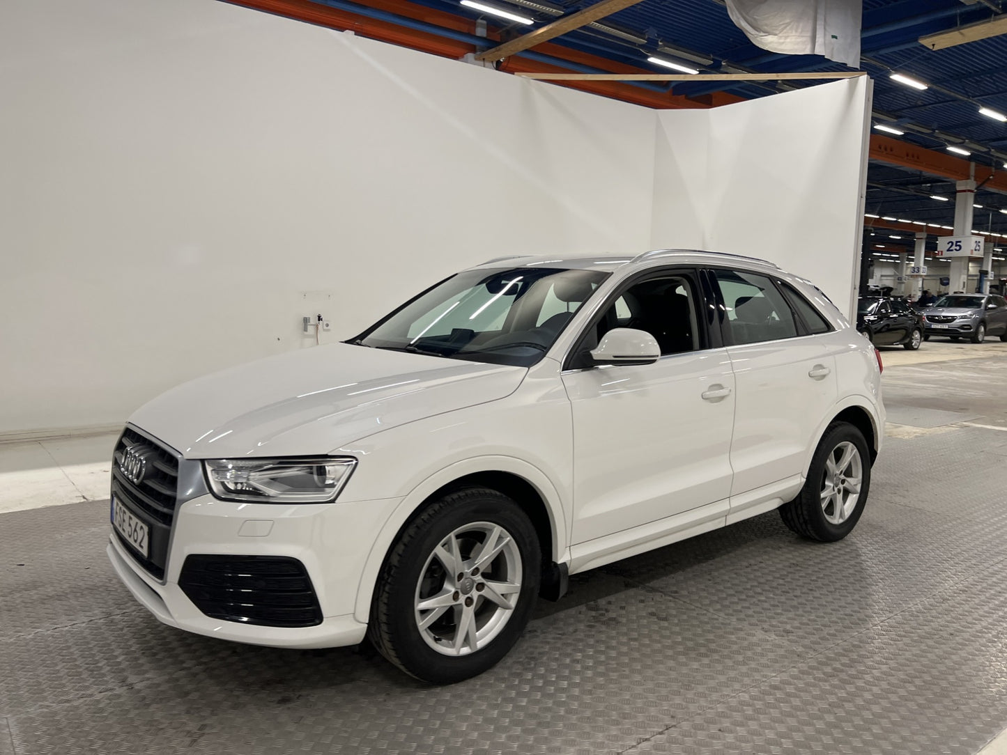 Audi Q3 Quattro 2.0 TDI 150hk Farthållare 0,44l/mil PDC