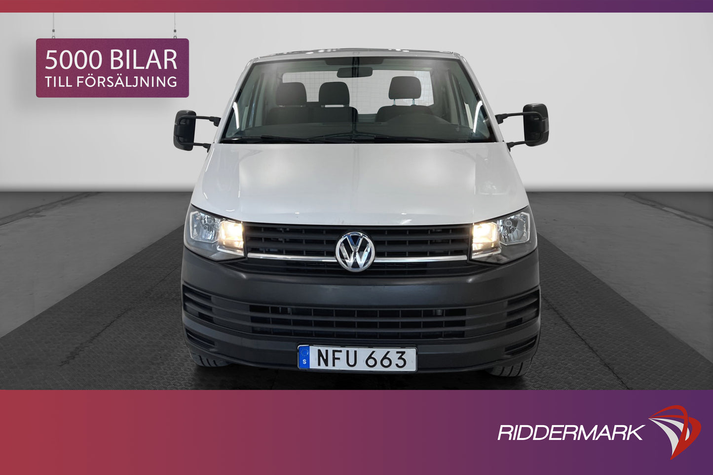 Volkswagen Transporter Flakbil 2.0TDI DSG Värmare Drag Moms