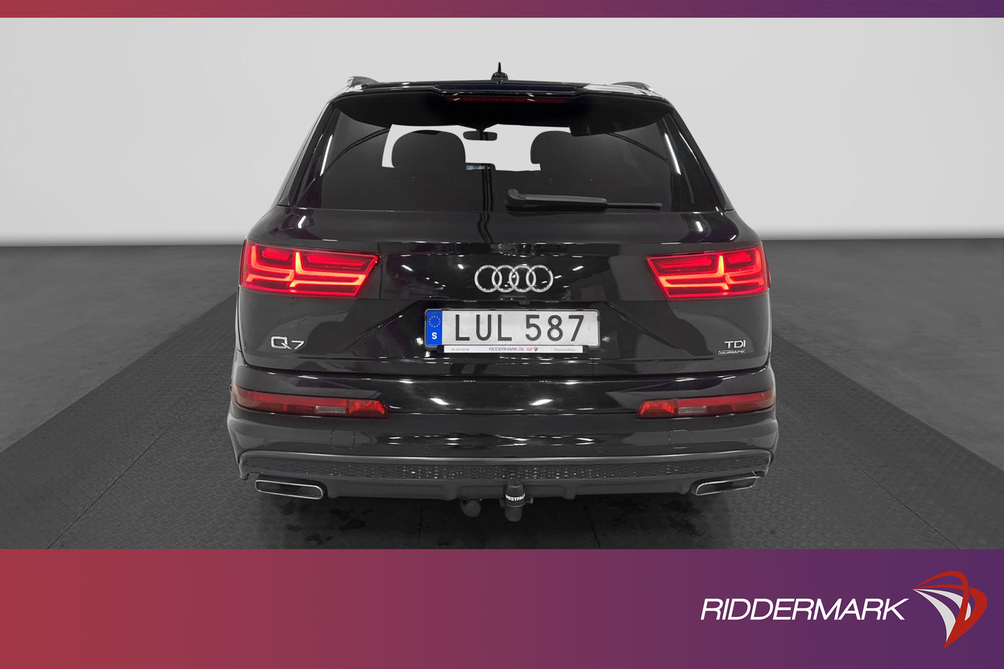 Audi Q7 3.0 TDI Q S-Line 7-Sits Pano BOSE Luftfj Mocka Drag