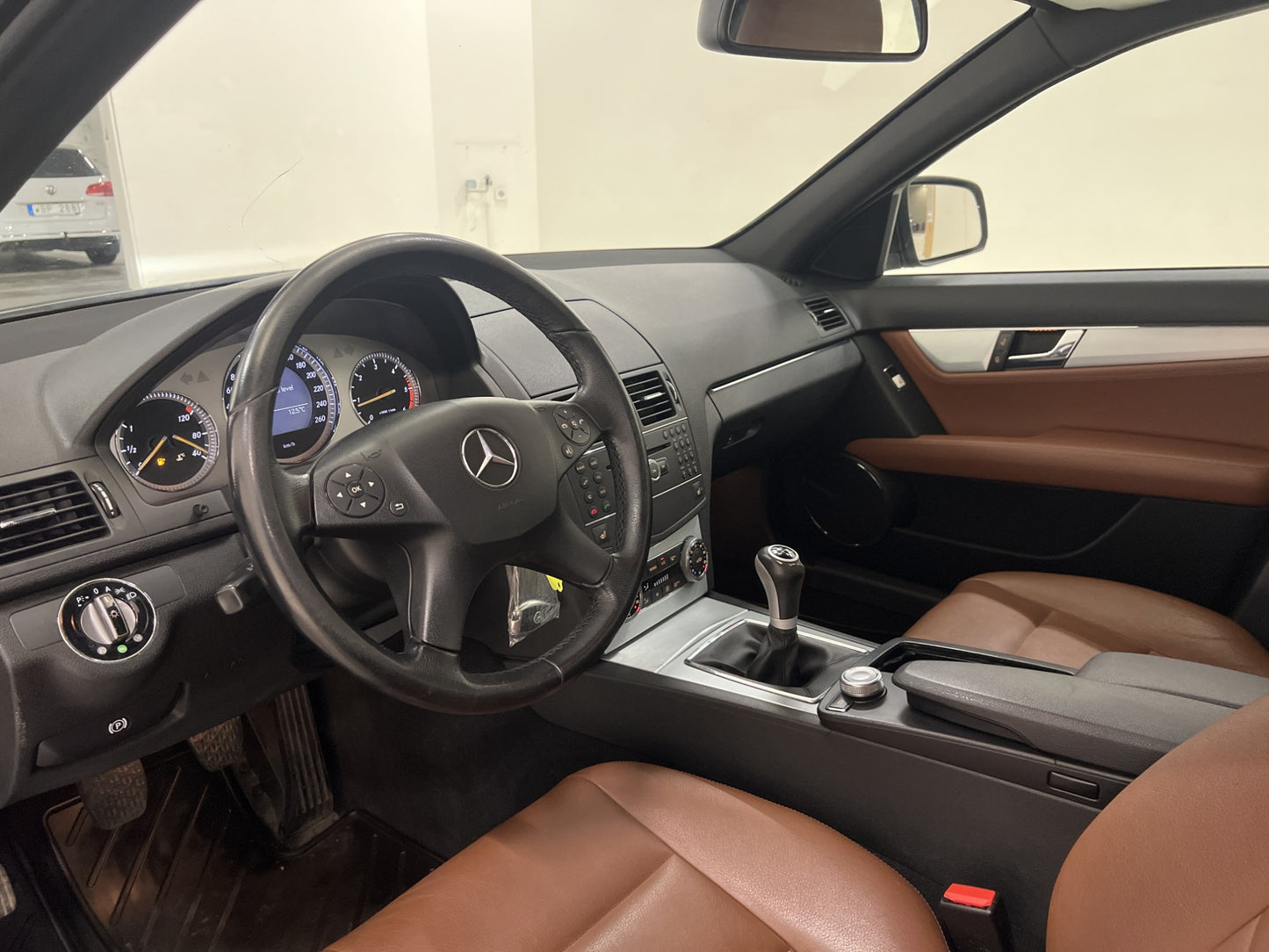 Mercedes-Benz C 220 CDI 170hk Skinn 0.59l/mil Välservad