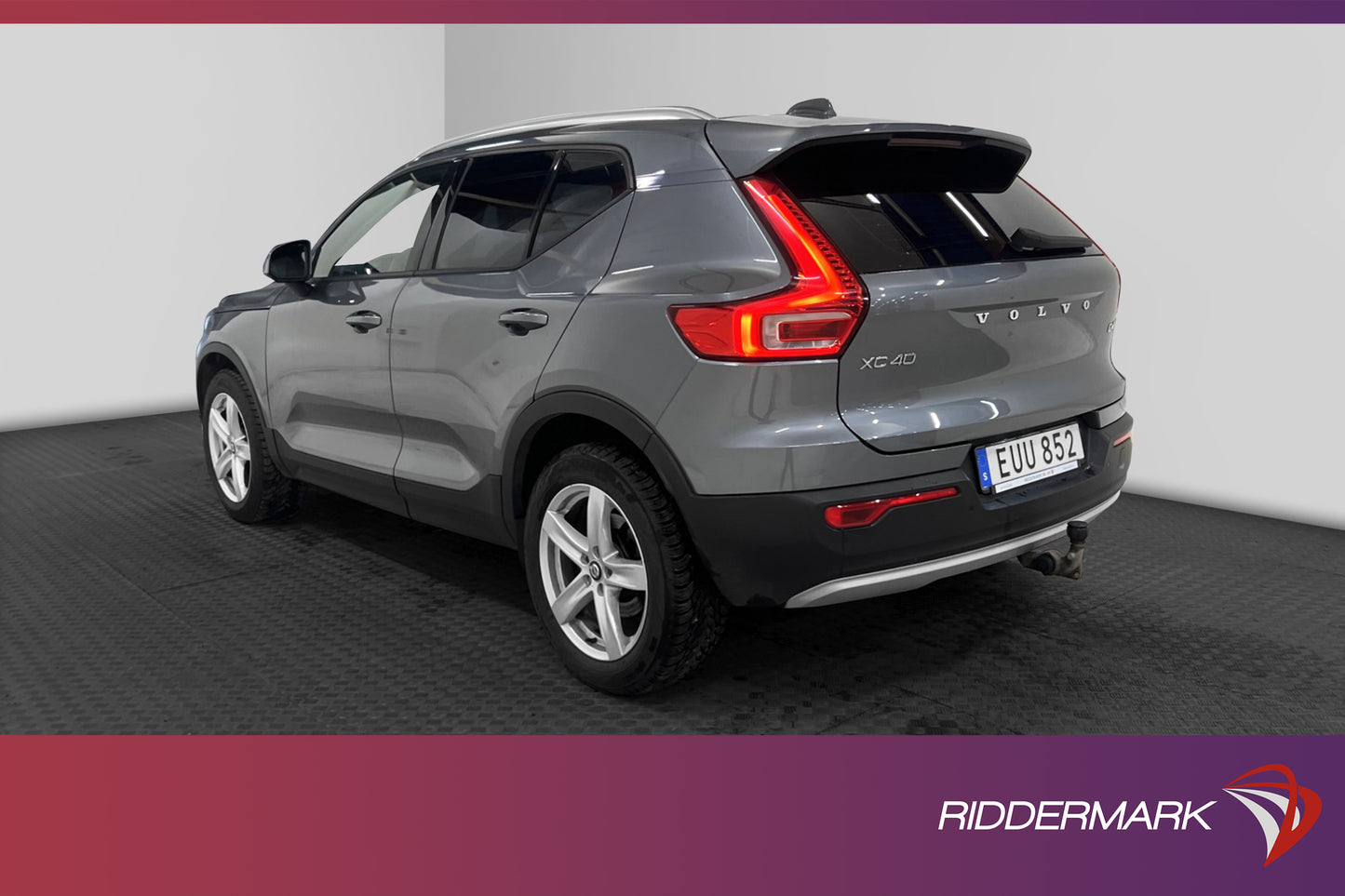 Volvo XC40 D4 AWD 190hk Momentum VOC D-värme Skinn Navi