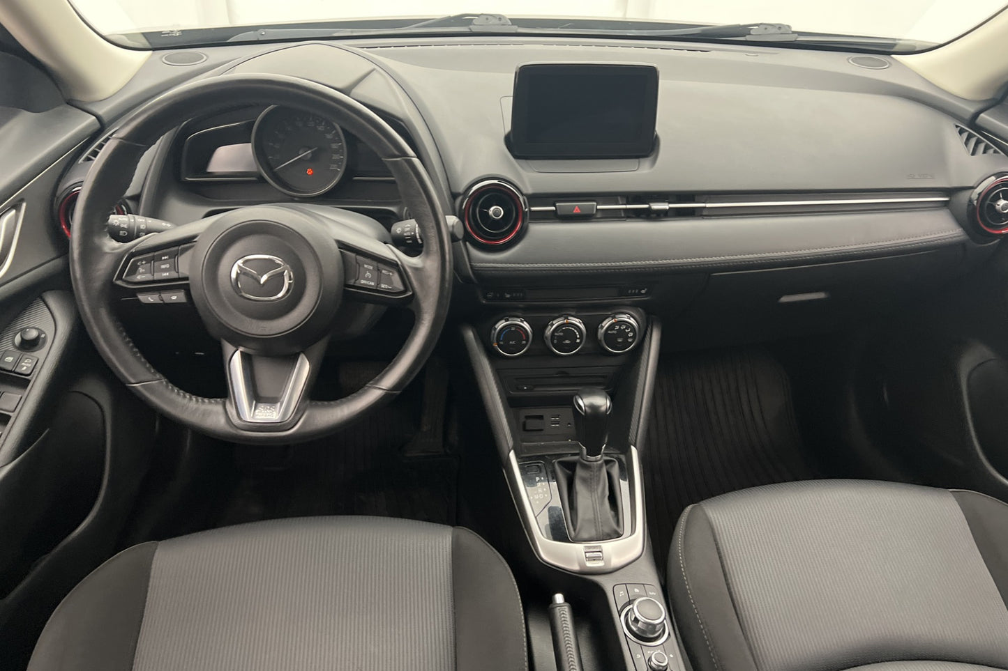 Mazda CX-3 2.0 SKYACTIV-G 120hk Vision Navi Rattvärme