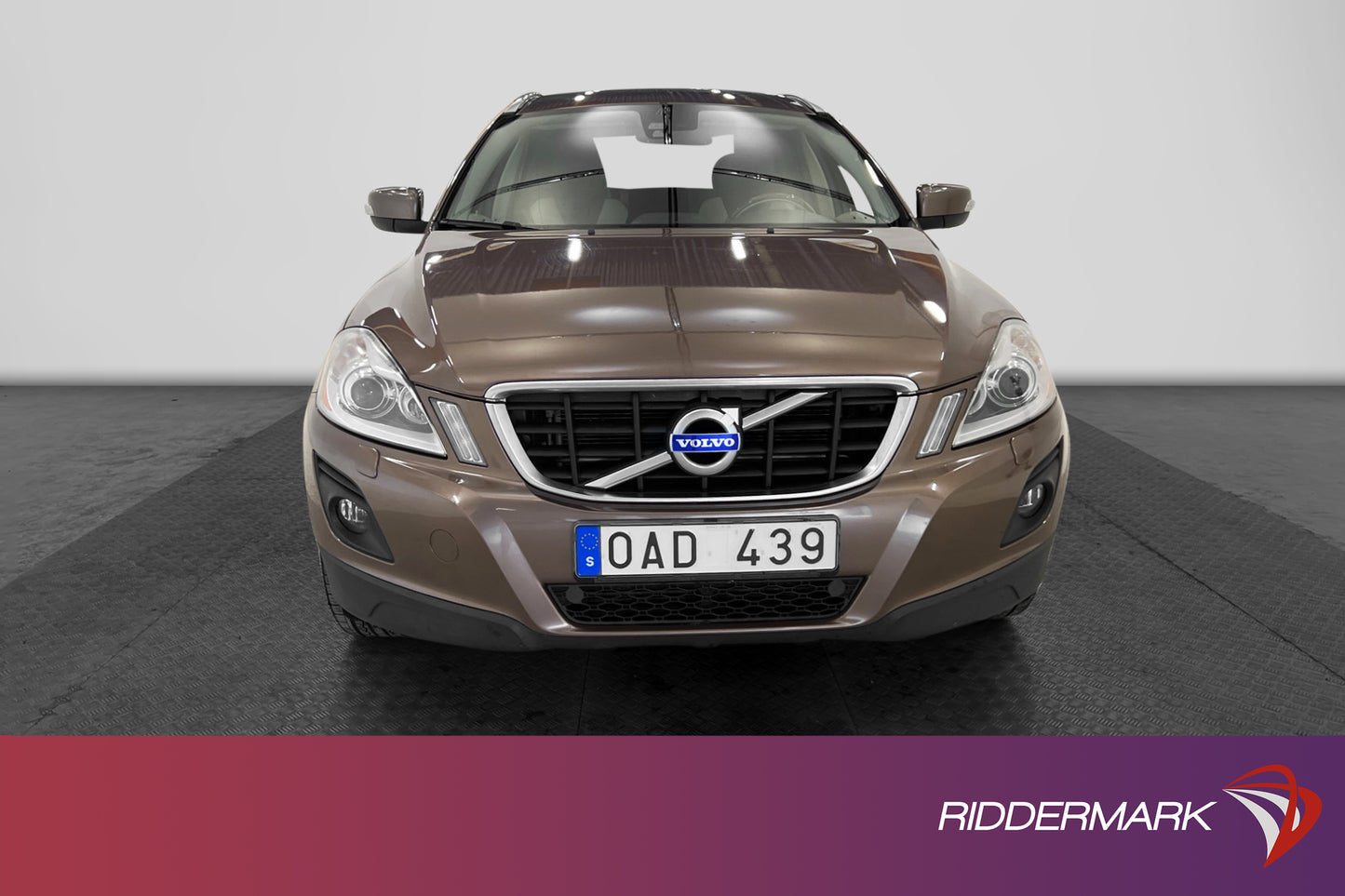 Volvo XC60 D5 205hk AWD Summum Skinn D-Värmare Drag Nyservad