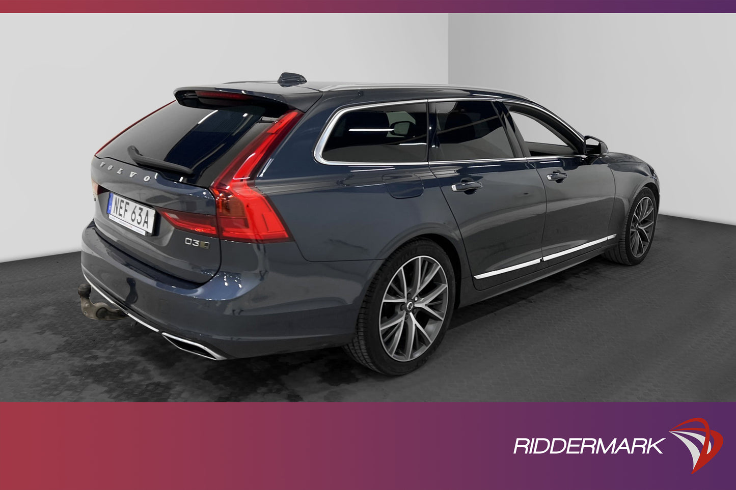 Volvo V90 D3 AWD Inscription VOC H/K Värmare 360° Navi Drag