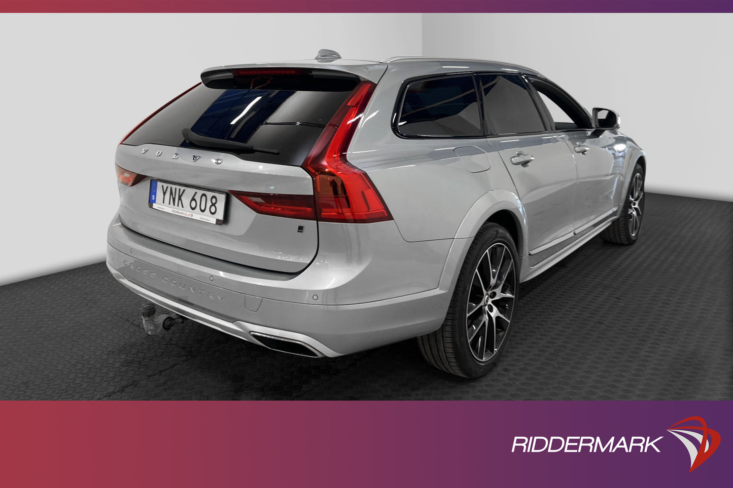 Volvo V90 Cross Country D4 AWD Inscription PRO VOC 360 Drag