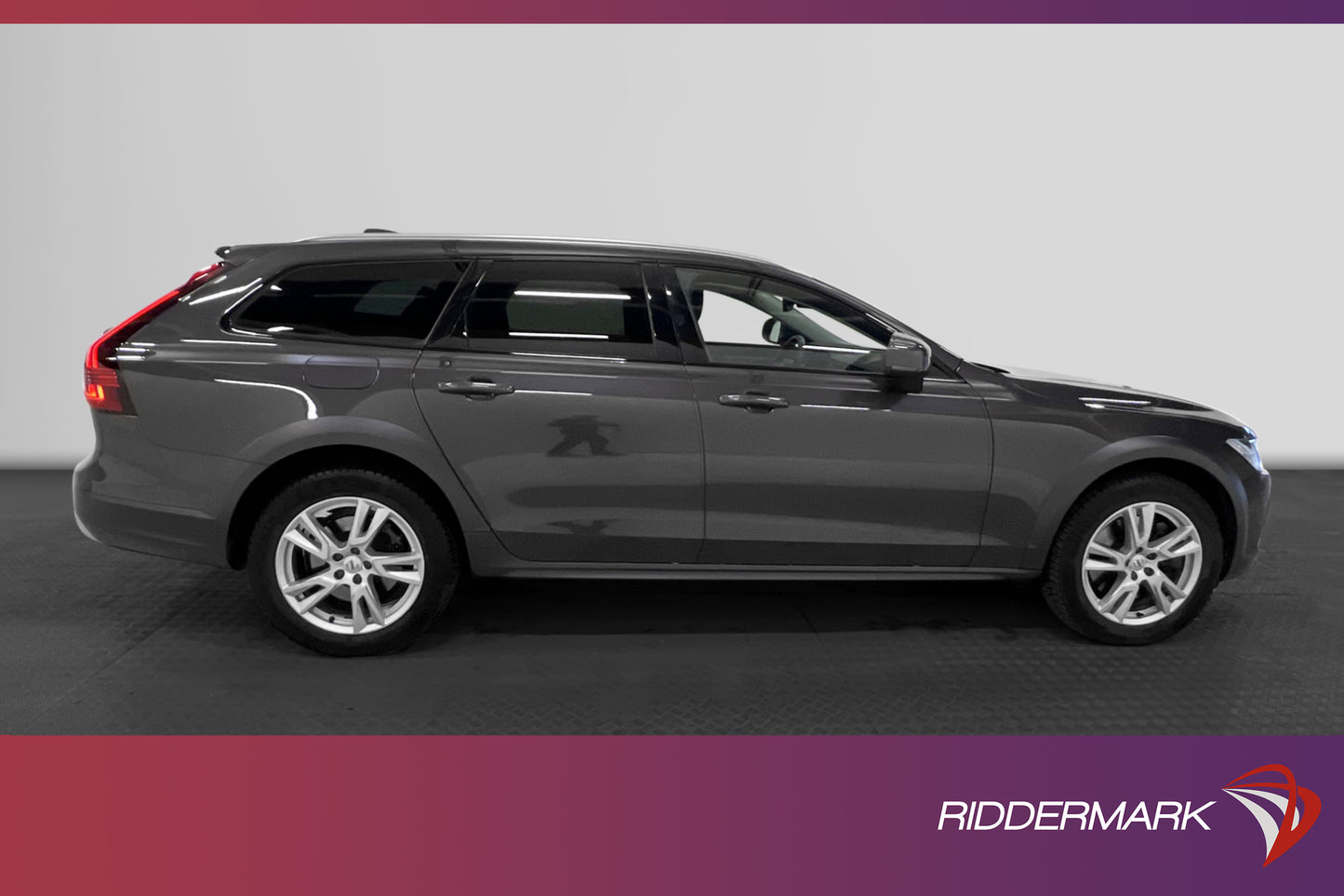 Volvo V90 Cross Country AWD Dvärm VOC HUD 360° H/K Pano Navi