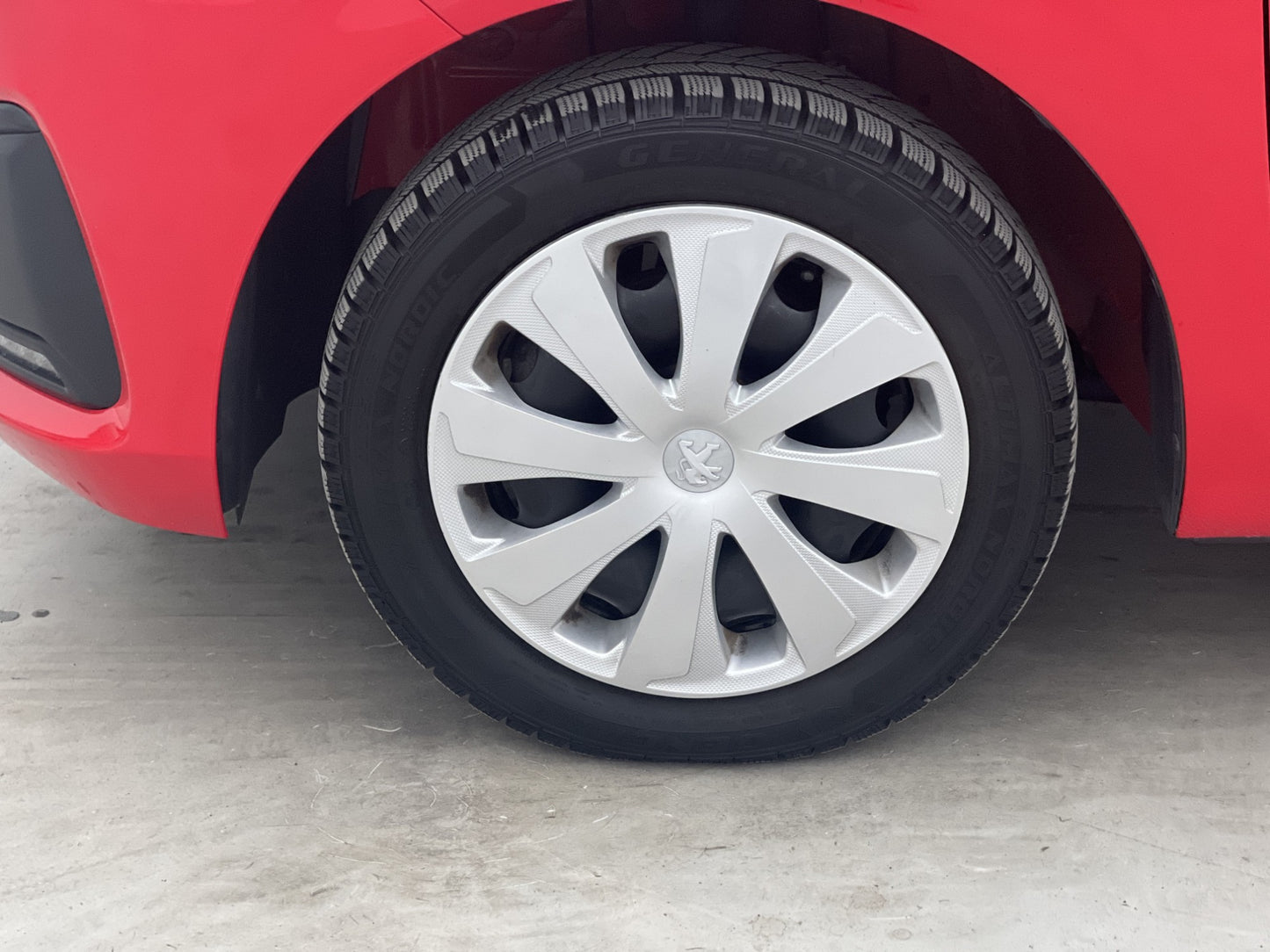 Peugeot 108 1.0 VTi Billigt ägande 1173 MIL 72hk