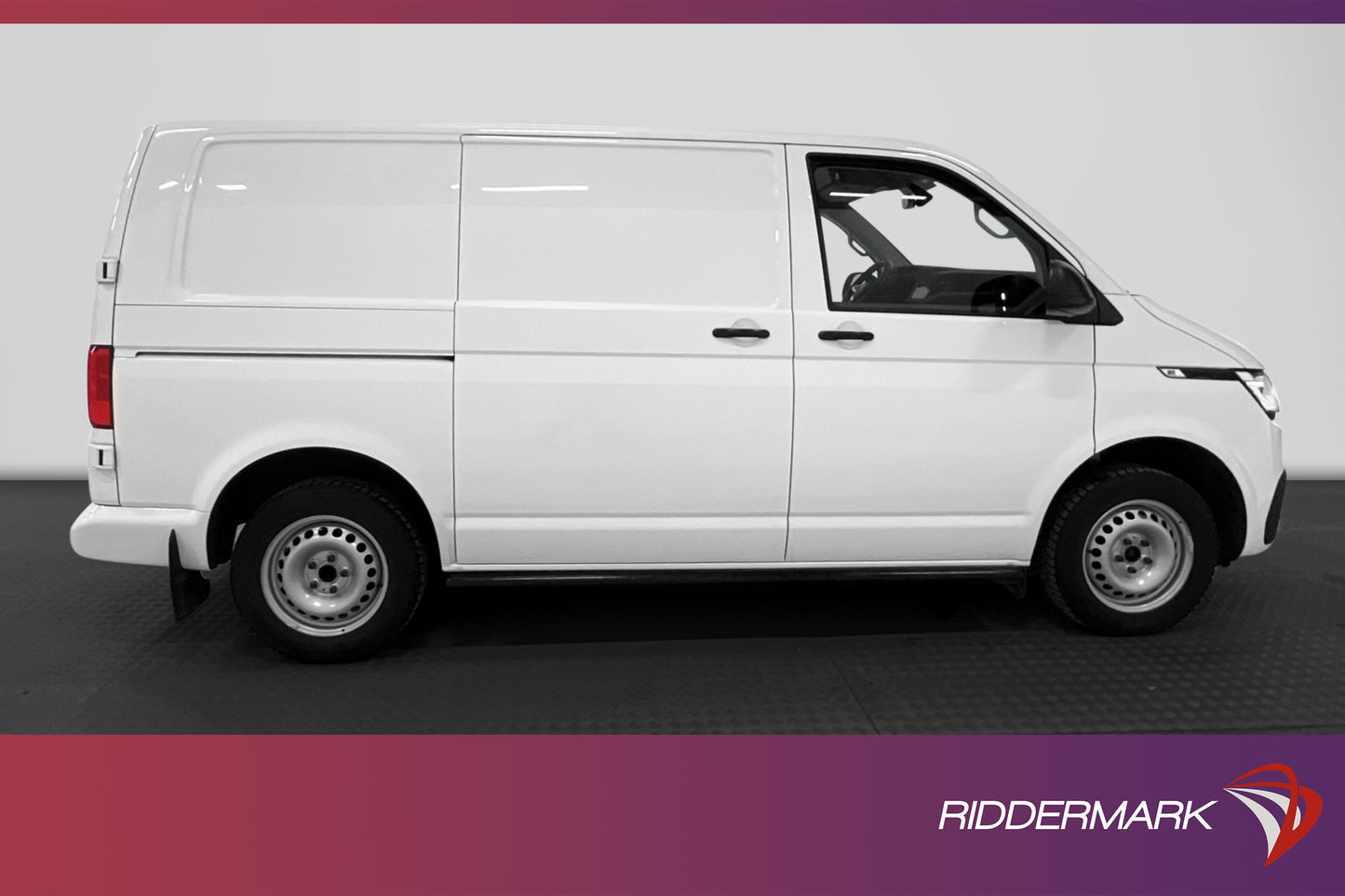 Volkswagen Transporter 2.0TDI Värmare Dragkrok B-Kamera Moms