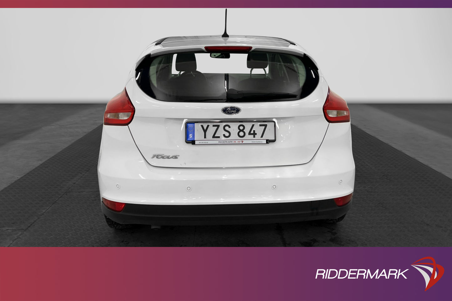 Ford Focus TDCi 105hk Titanium Värmare Navi Sensorer Välserv