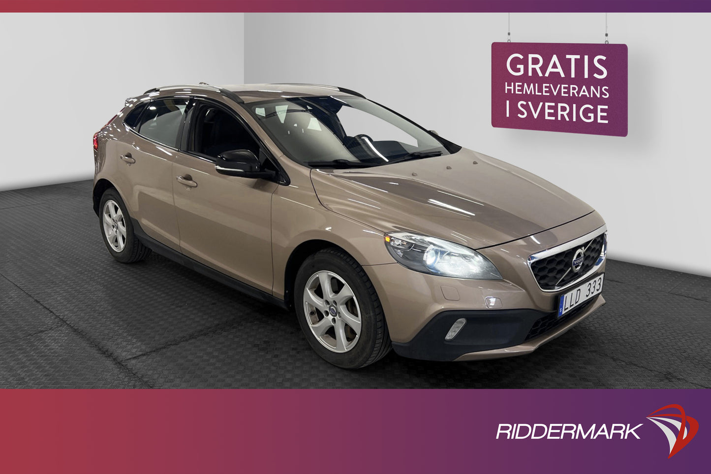 Volvo V40 Cross Country D3 Momentum Värmare Navi Drag