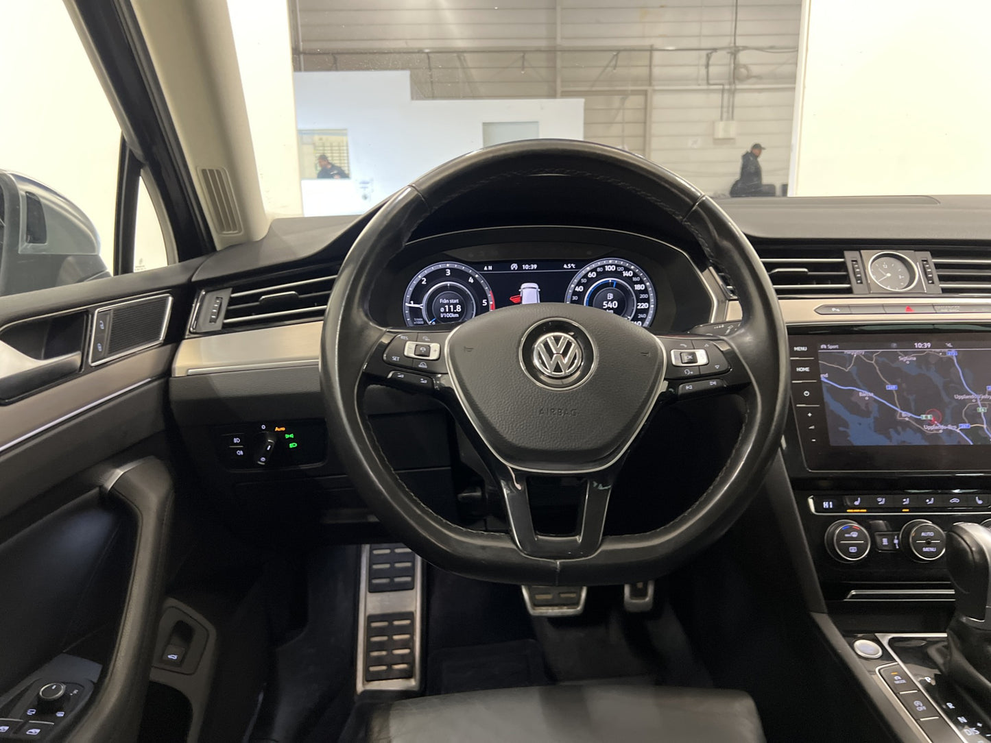 Volkswagen Passat Alltrack 4M MOMS Cockpit Värmar Skinn Drag