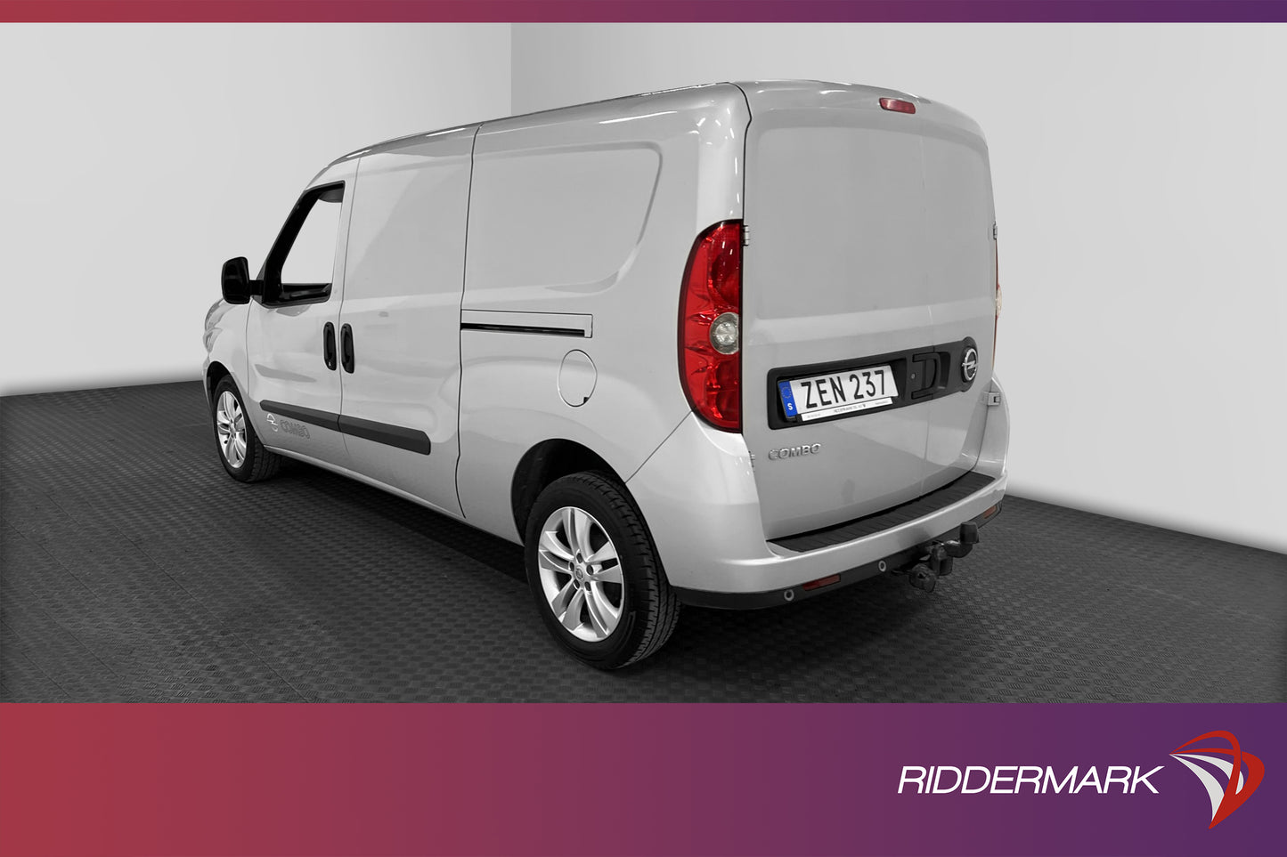 Opel Combo Maxi 1.6 105hk Dragkrok PDC Ny-Kamrem 1-ägare