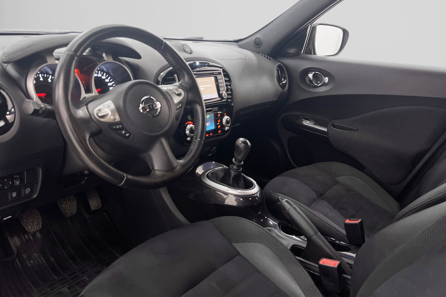 Nissan Juke 1.2 DIG-T 115hk Navi B-Kam Välservad Låg Skatt