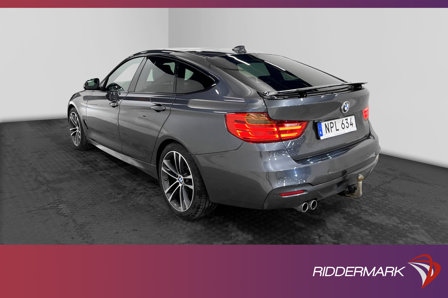 BMW 330 GT 258hk xDrive M-Sport H/K Pano Head Up B-Kamera