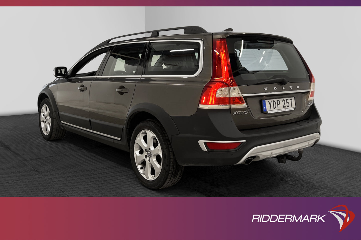 Volvo XC70 D4 AWD Summum Voc T-lucka D-Värm Drag Navi 181hk