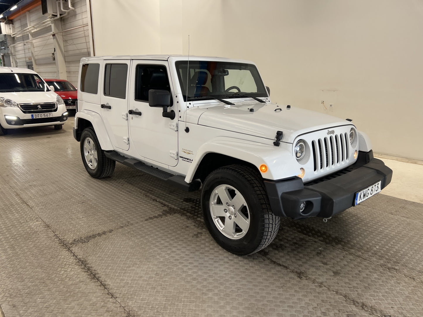 Jeep Wrangler 2.8 4WD Unlimited Drag Navigation Skinn MOMS