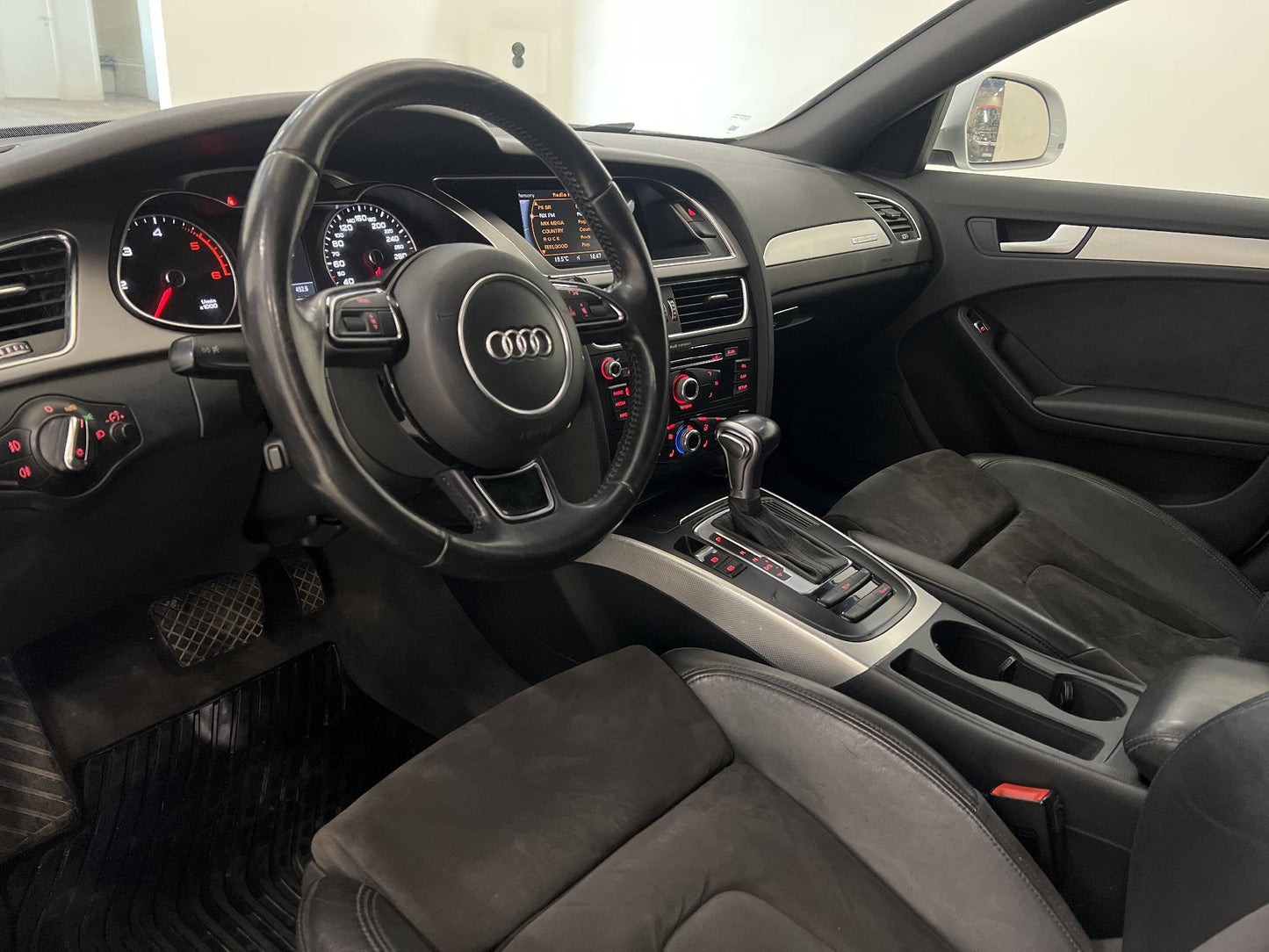 Audi A4 Allroad Q 177hk Proline Drag Välservad PDC  0,6l/mil