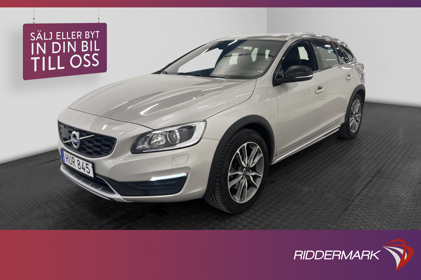 Volvo V60 Cross Country D4 190hk AWD Summum D-Värm VOC Skinn