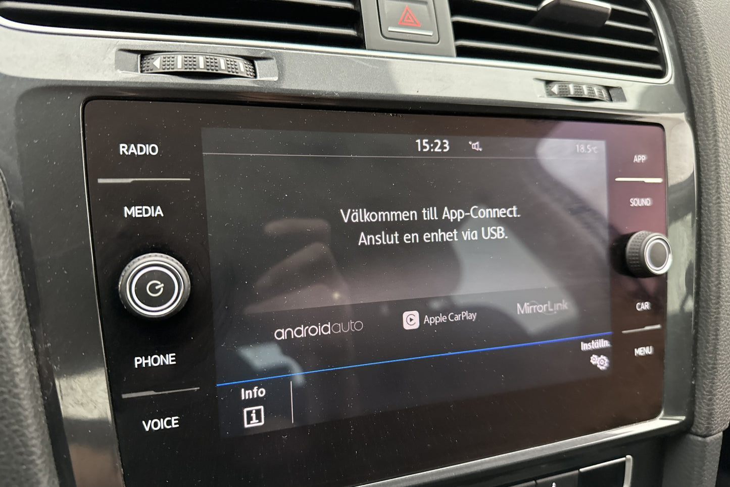 Volkswagen Golf 1.0 TSI 110hk CarPlay Adaptiv-Fart 0,48L/mil