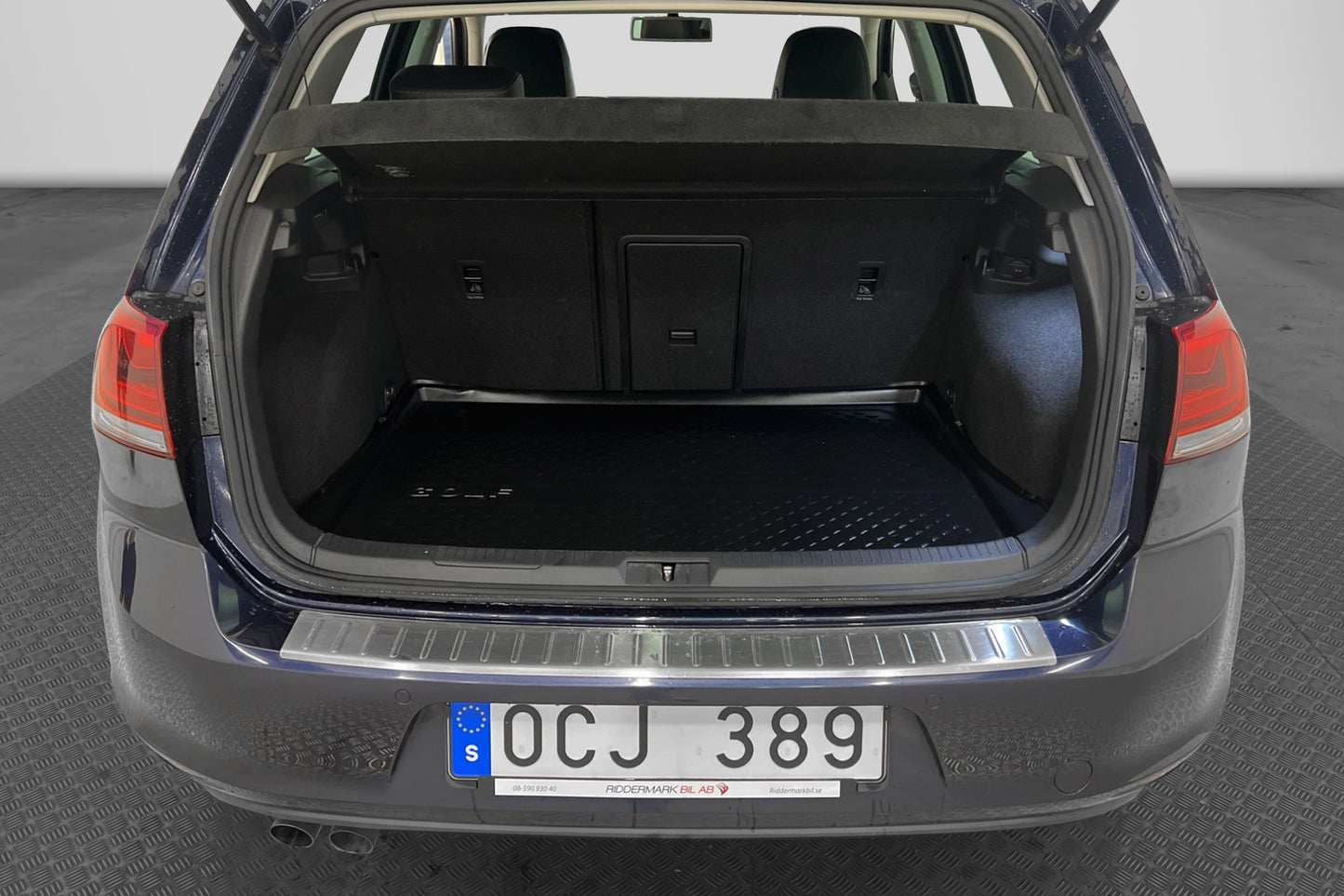 Volkswagen Golf 2.0 TDI 4Motion D-Värmare Halvskinn B-Kamera